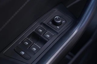 Volkswagen T-Roc – thumbnail 25