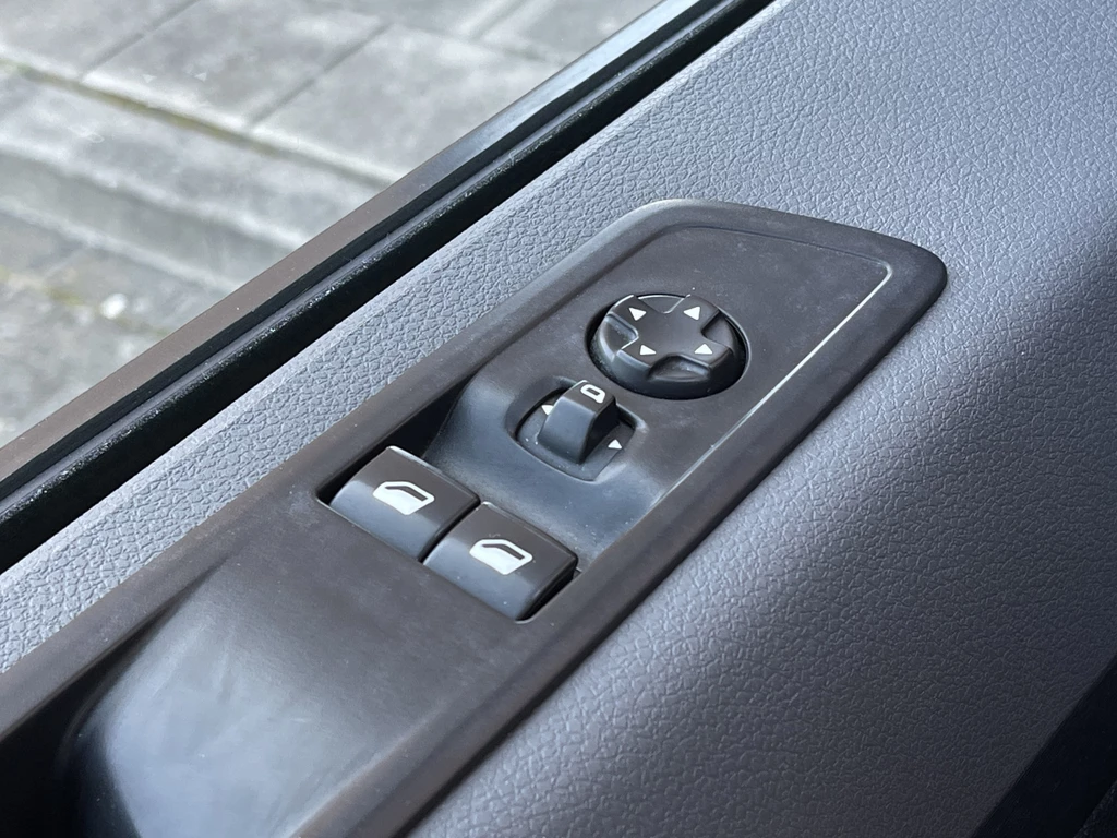 Opel Vivaro – foto 20
