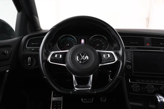 Volkswagen Golf – thumbnail 22