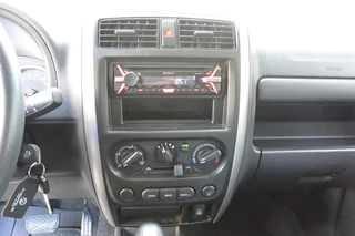 Suzuki Jimny – thumbnail 22