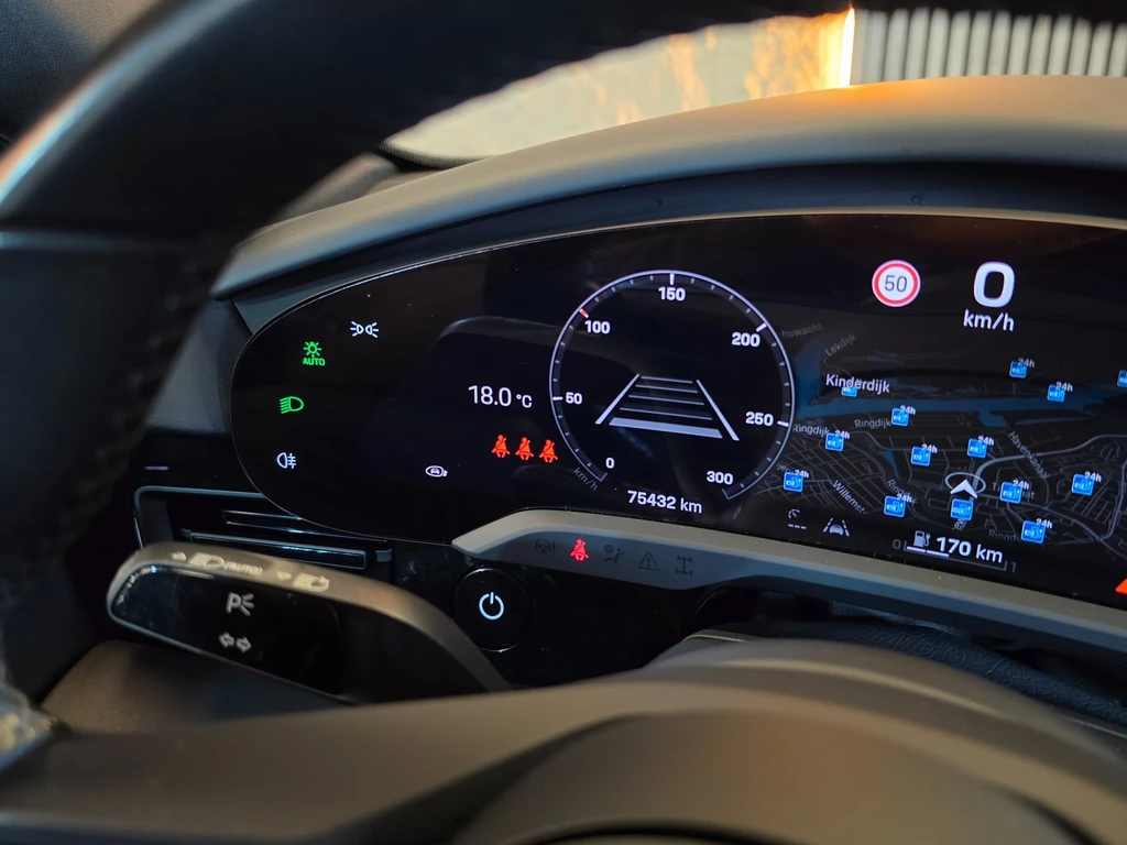 Porsche Taycan – foto 22