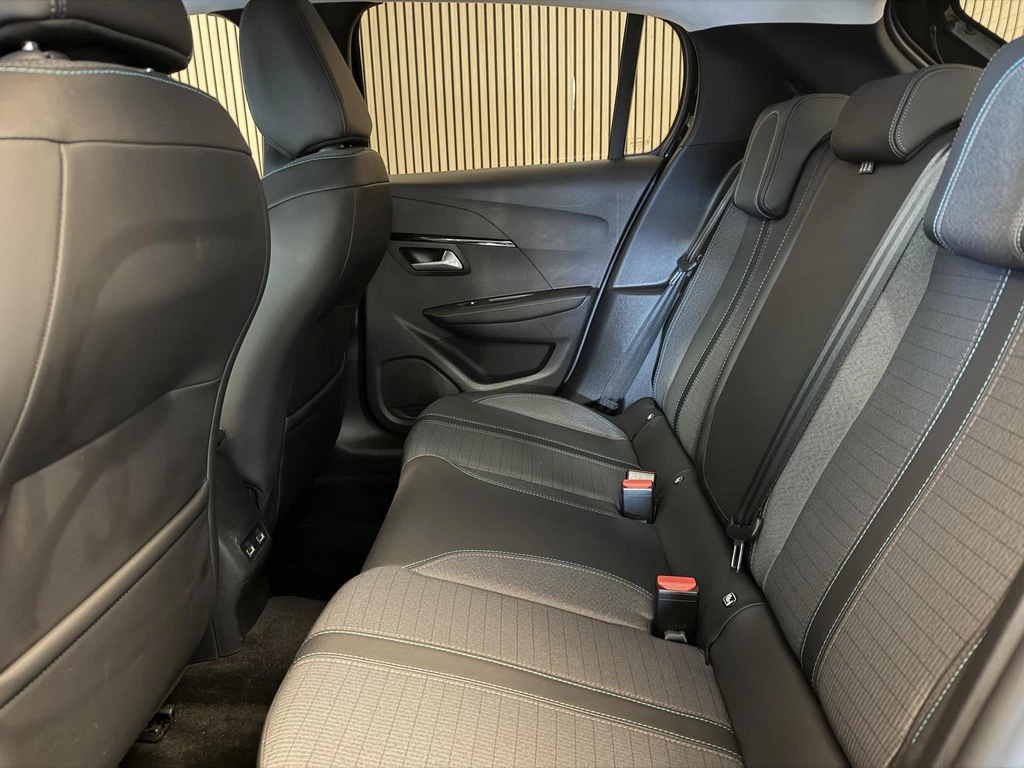 Peugeot 208 – foto 34