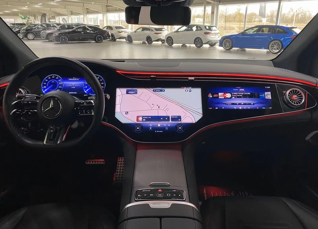Mercedes-Benz EQE – foto 8