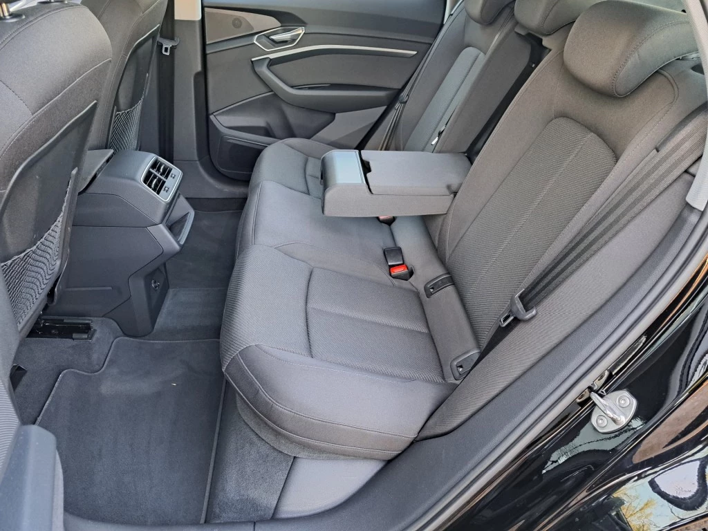 Audi e-tron – foto 10