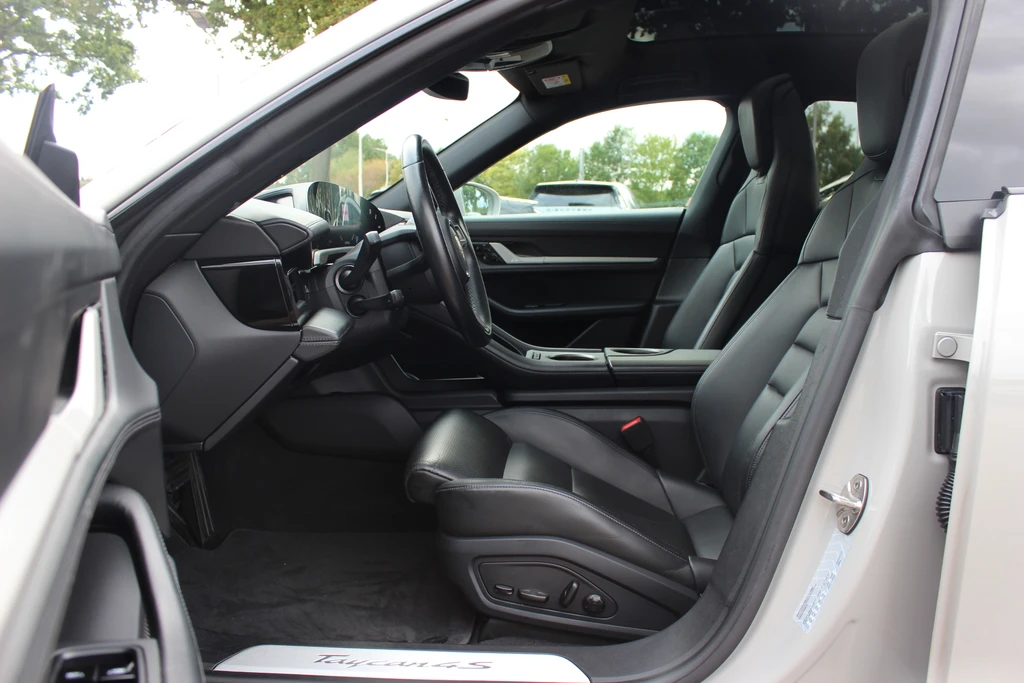 Porsche Taycan – foto 13