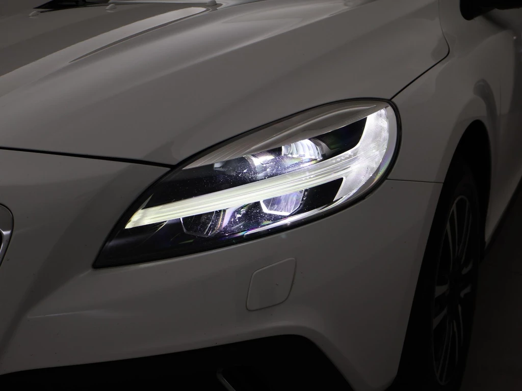 Volvo V40 – foto 19