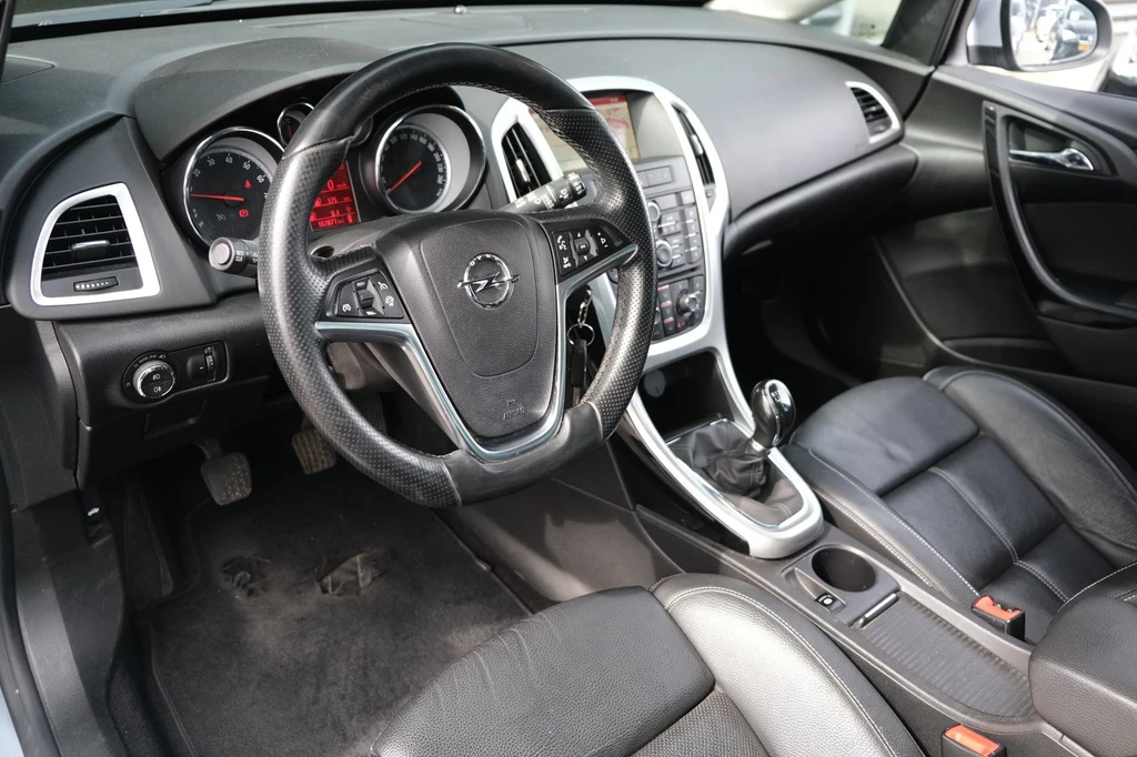 Opel Astra – foto 15