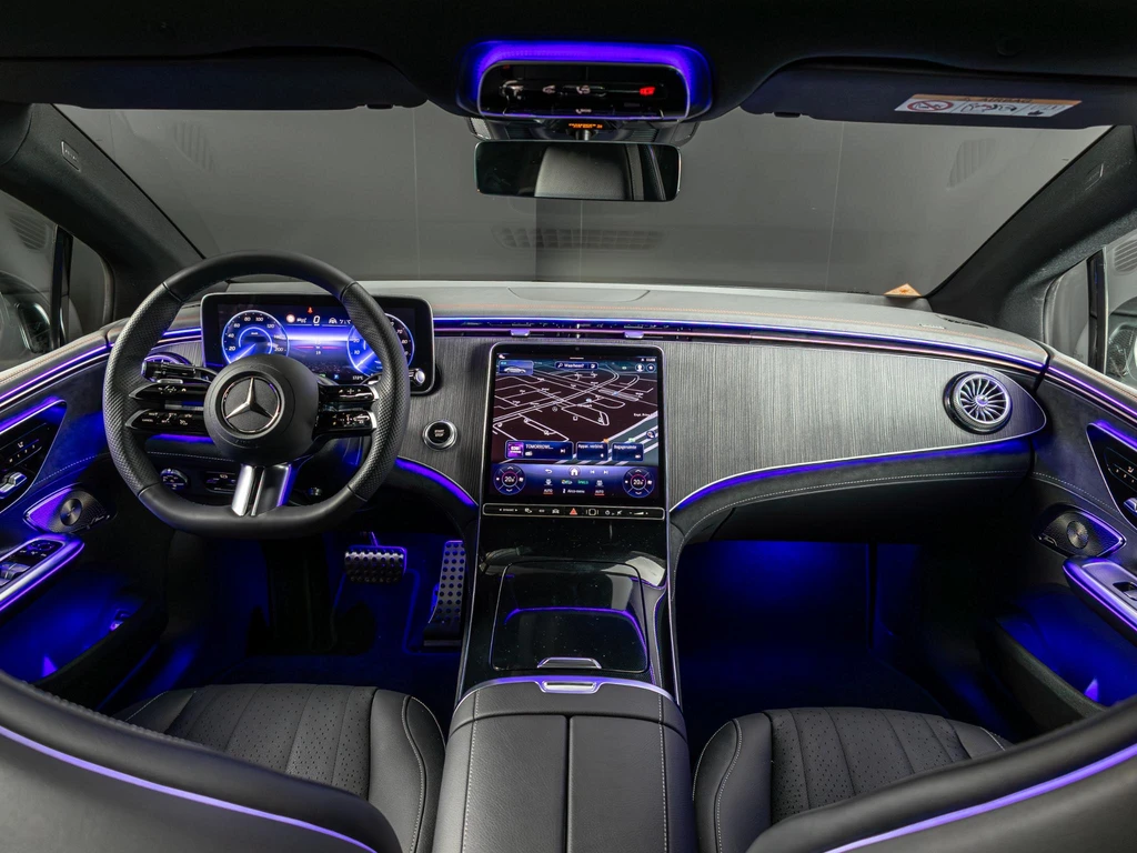 Mercedes-Benz EQE – foto 11