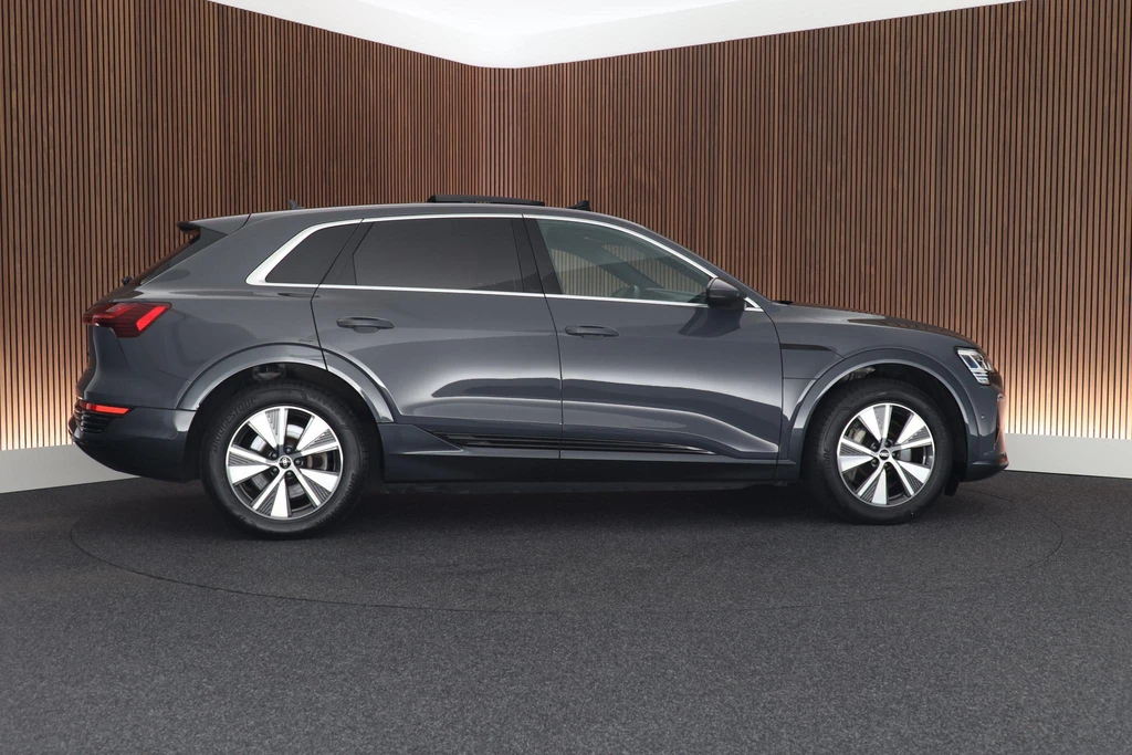 Audi Q8 e-tron – foto 5