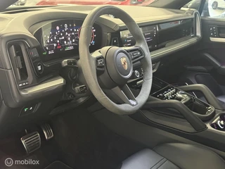Porsche Cayenne – thumbnail 13