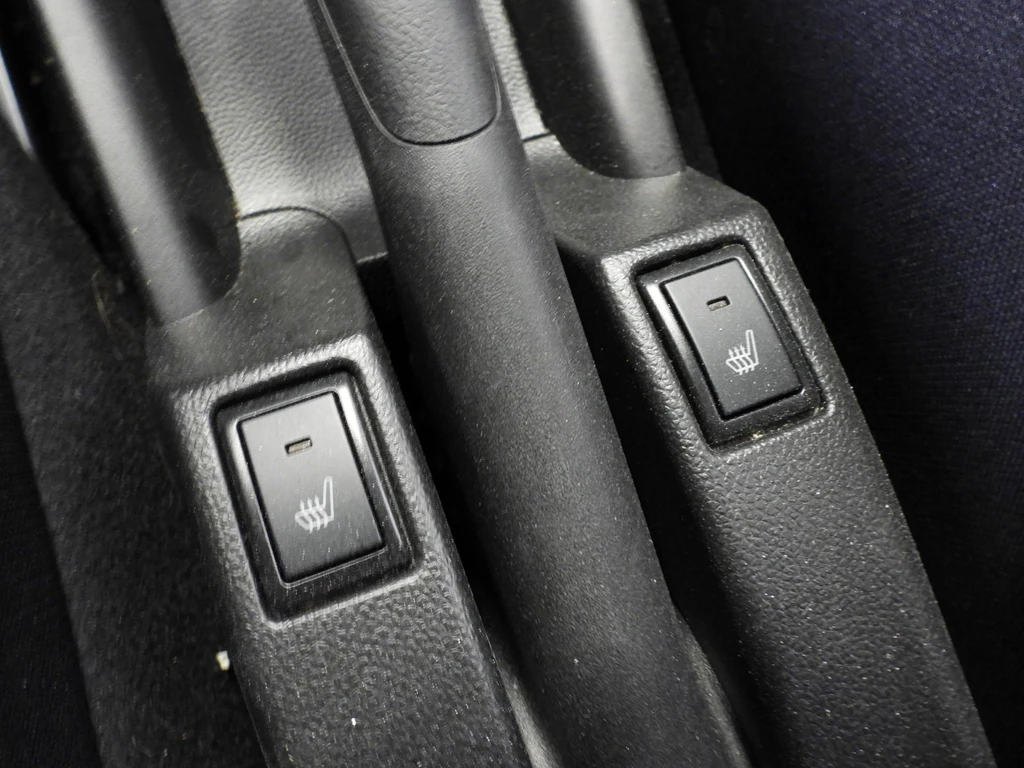 Suzuki Swift – foto 18