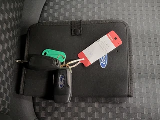 Ford Transit Connect – thumbnail 17