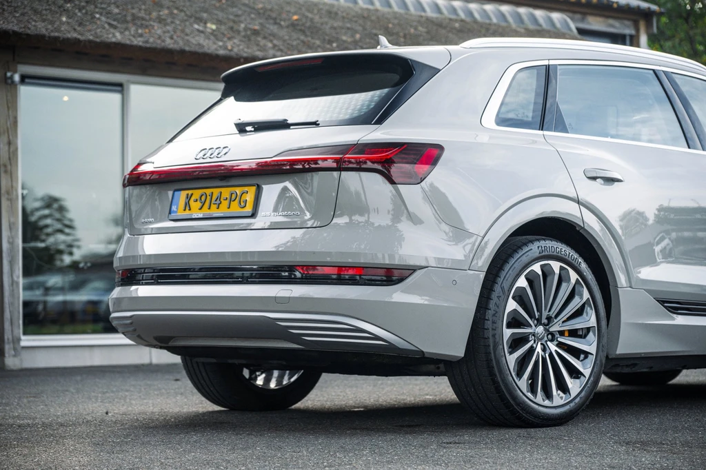 Audi e-tron – foto 9
