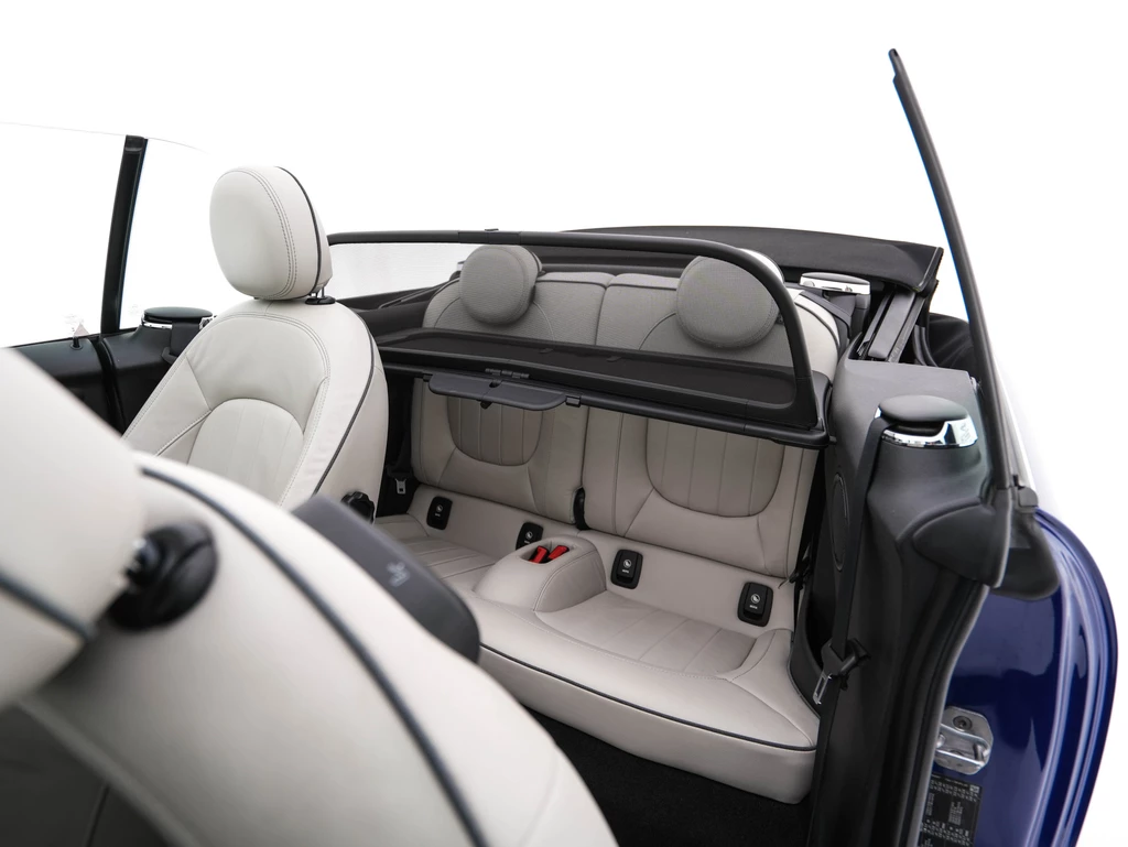 MINI Cooper Cabrio – foto 16