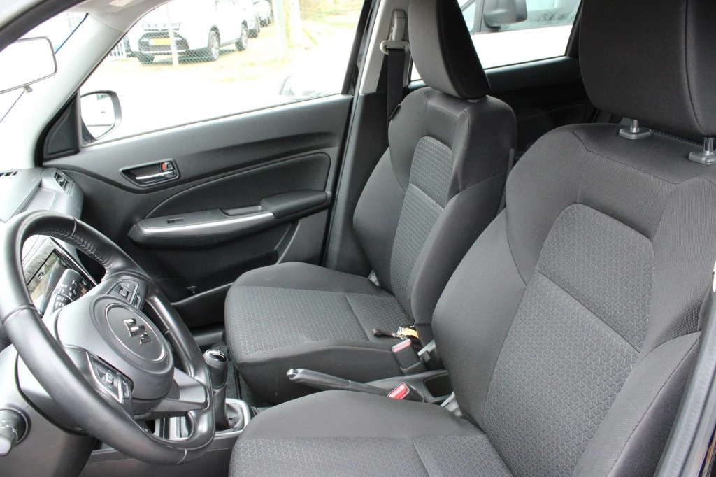 Suzuki Swift – foto 10