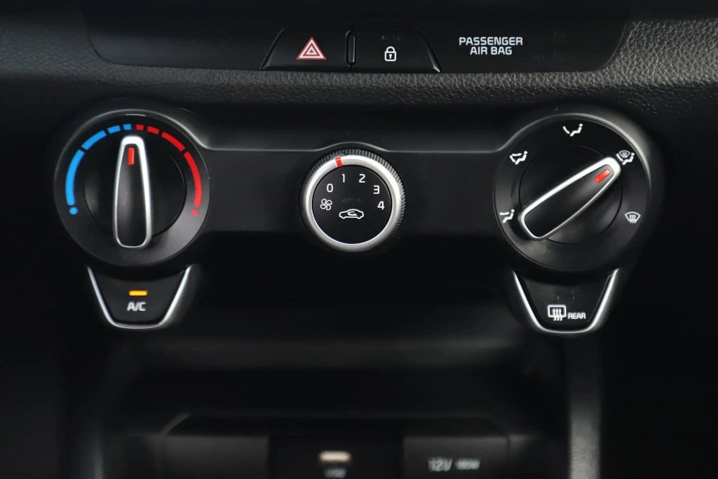Kia Stonic – foto 11