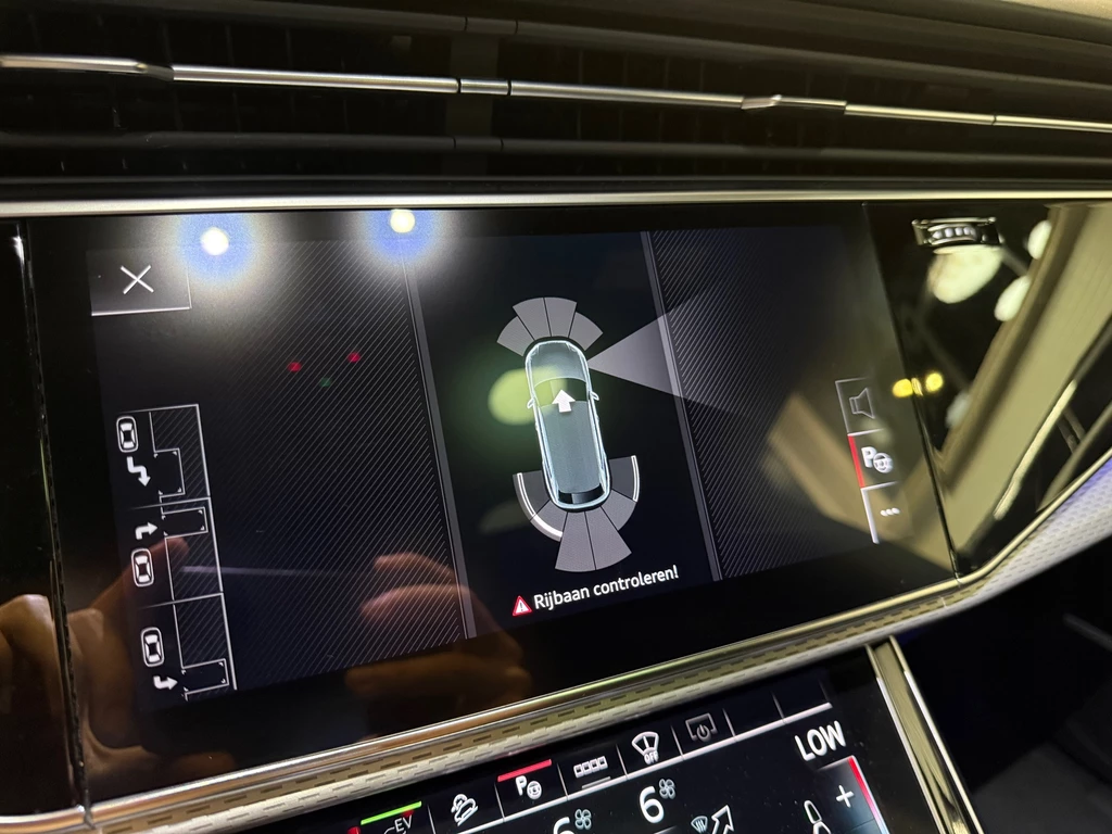 Audi Q8 – foto 43