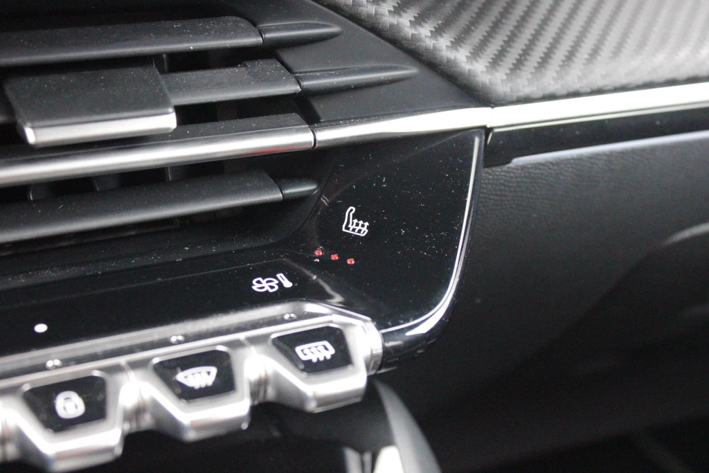 Peugeot 208 – foto 21