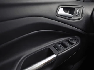 Ford Kuga – thumbnail 19