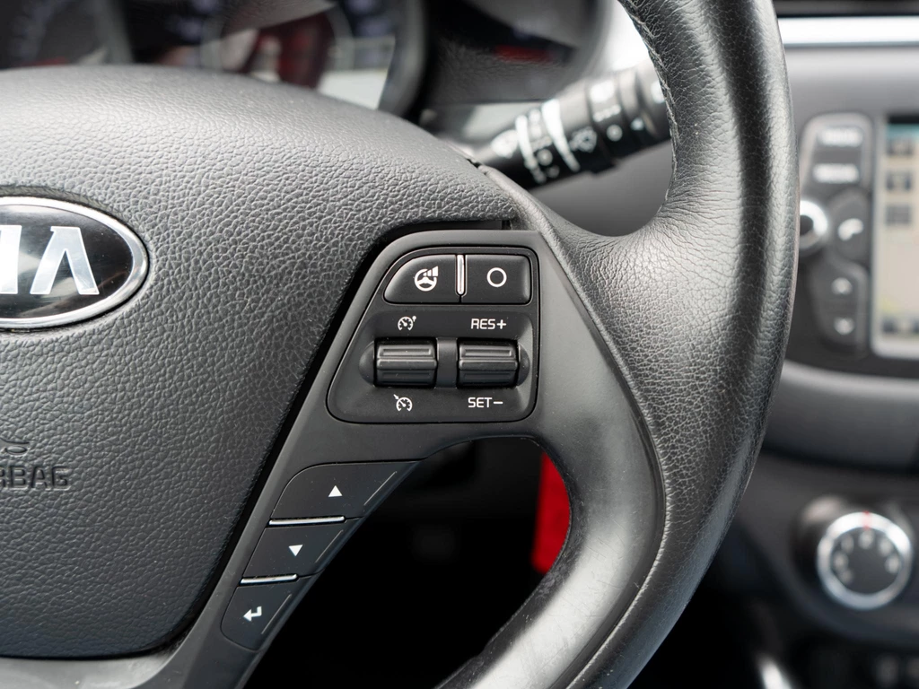 Kia cee'd – foto 21