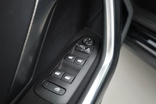 Peugeot 2008 – thumbnail 12