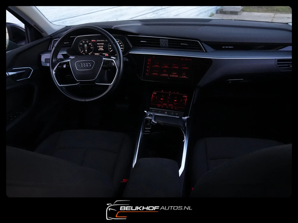 Audi e-tron – foto 23