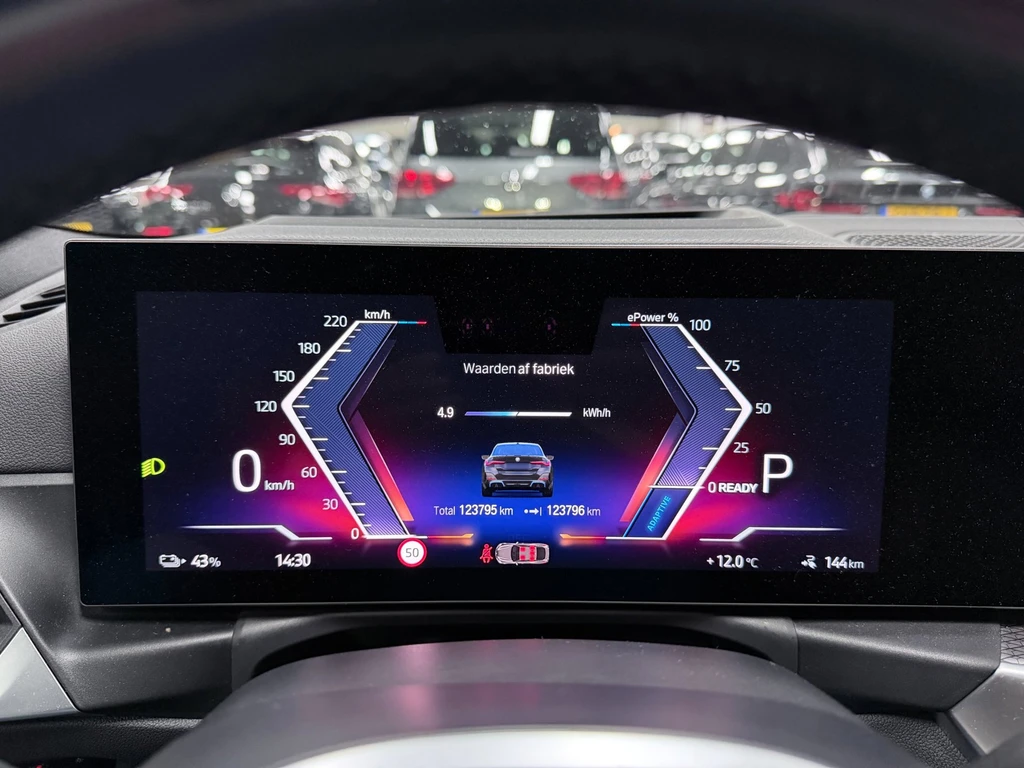 BMW i4 – foto 24