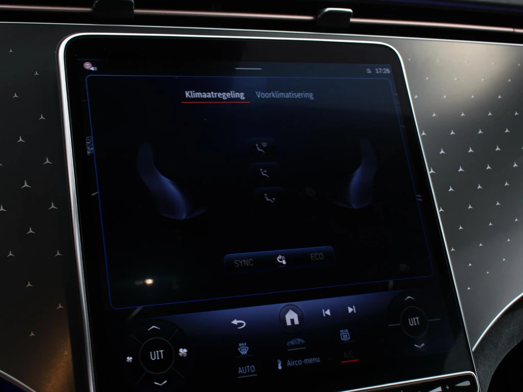 Mercedes-Benz EQE – foto 27