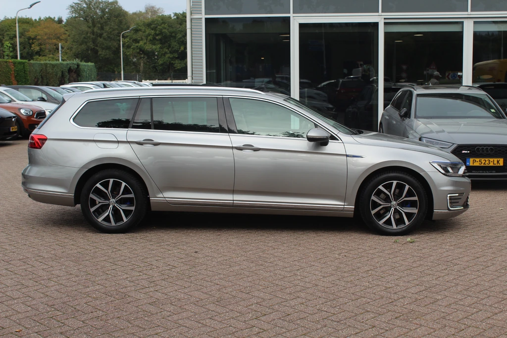 Volkswagen Passat – foto 5