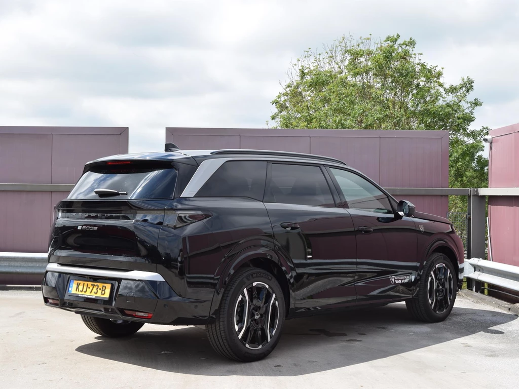 Peugeot e-5008 – foto 4