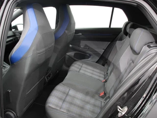 Volkswagen Golf – thumbnail 11