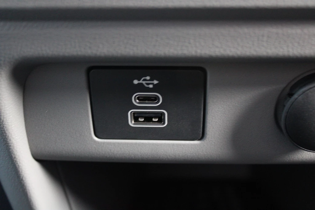 Ford Tourneo Custom – foto 26