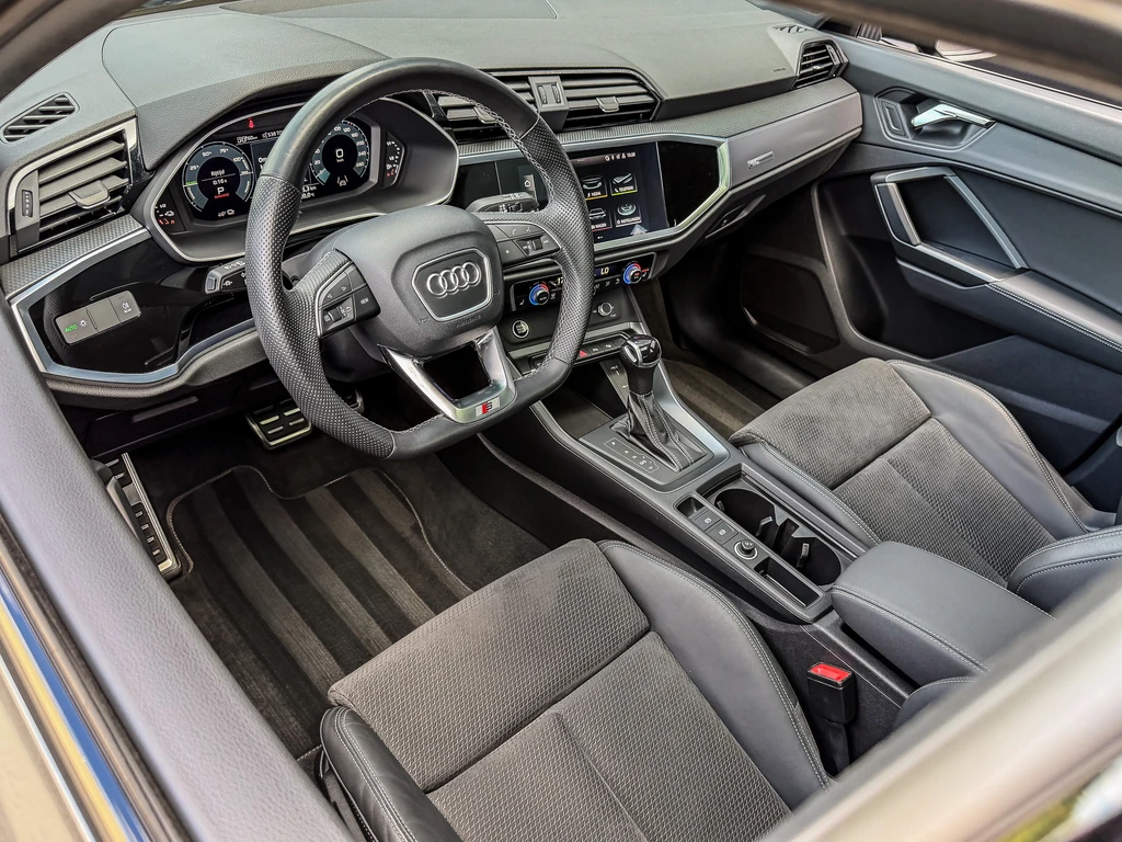 Audi Q3 – foto 18