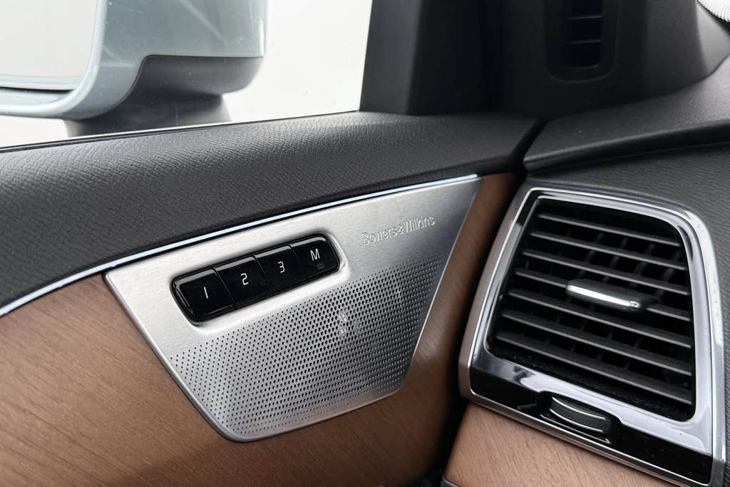 Volvo XC90 – foto 24