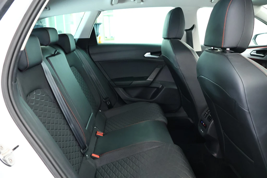 SEAT Leon – foto 14