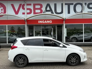 Toyota Auris – thumbnail 5