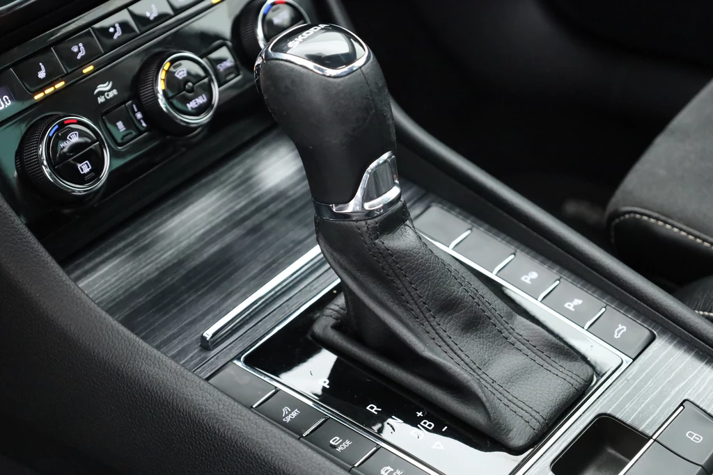 Škoda Superb – foto 7