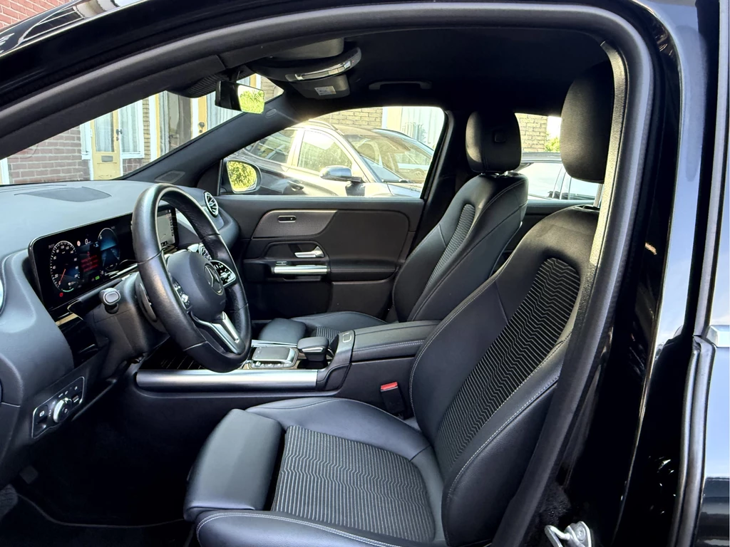 Mercedes-Benz EQA – foto 8