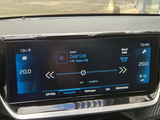 Peugeot 208 – thumbnail 18