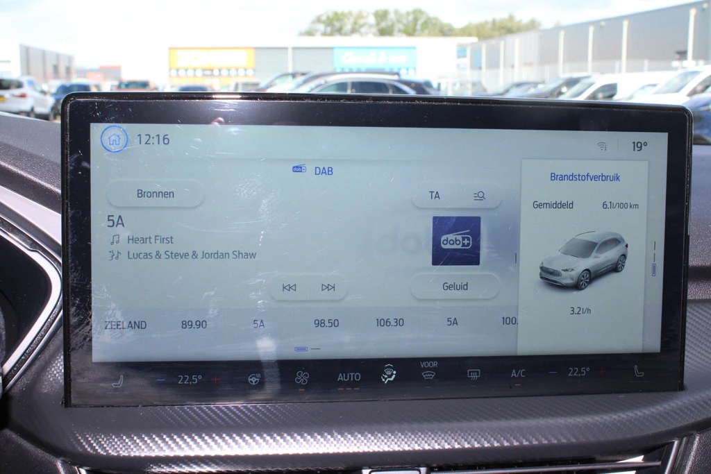 Ford Kuga – foto 18