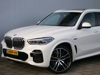 BMW X5 – thumbnail 1