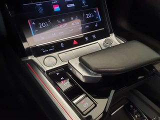 Audi e-tron – thumbnail 17