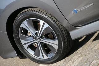 Nissan Leaf – thumbnail 7