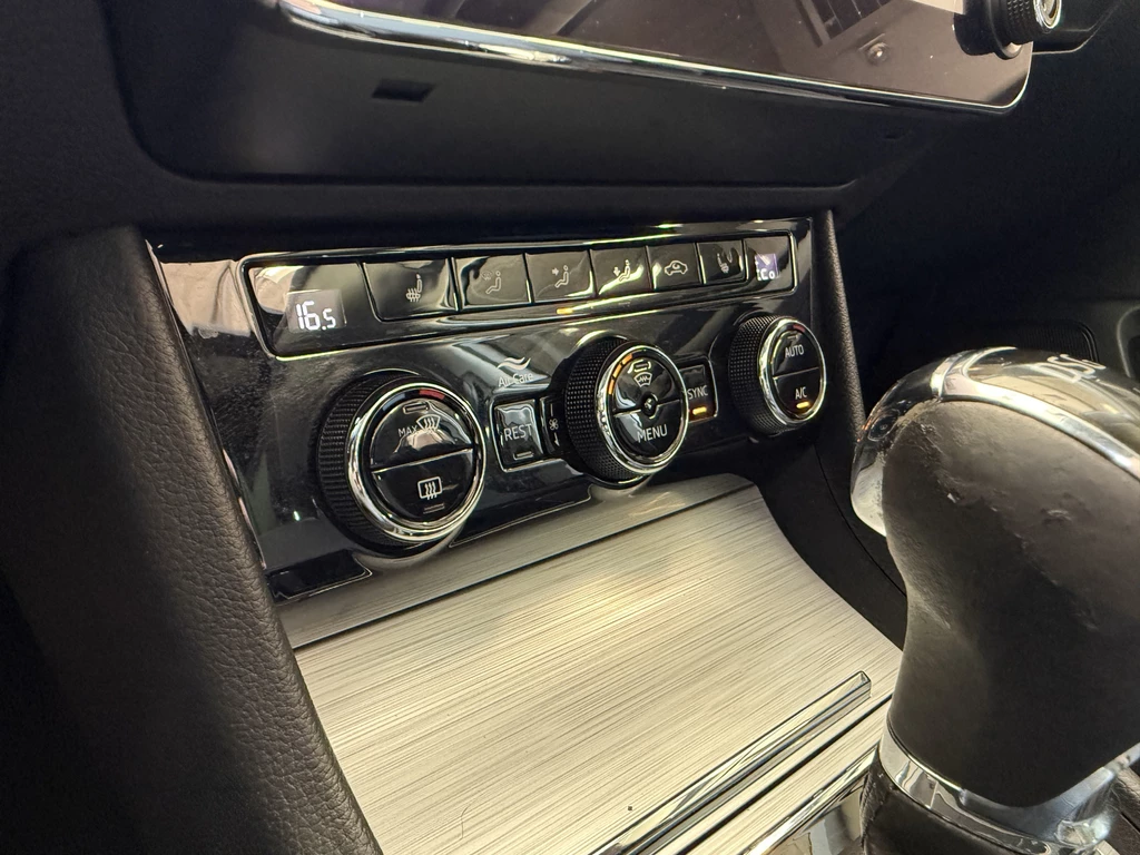 Škoda Superb – foto 24