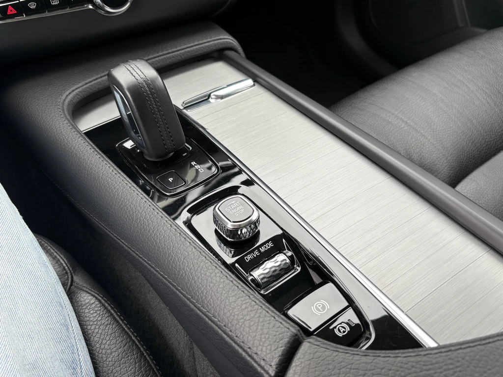 Volvo XC90 – foto 34