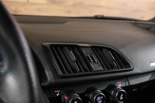 Audi R8 – thumbnail 33
