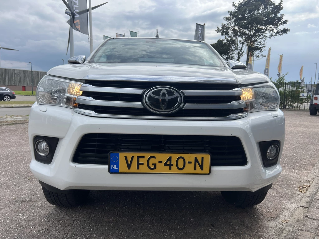 Toyota Hilux – foto 14