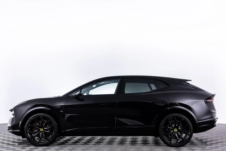 Lotus Eletre – foto 2