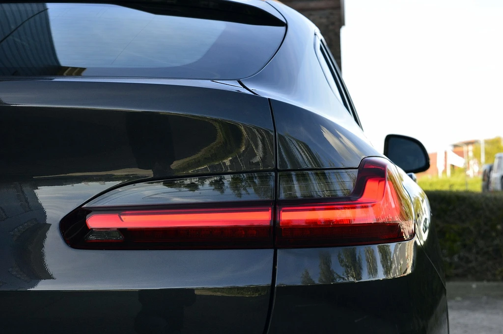 BMW X4 – foto 8