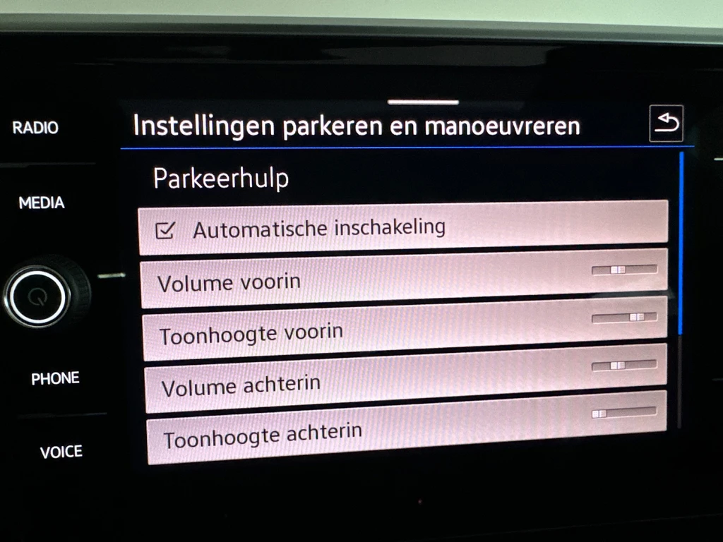 Volkswagen T-Roc – foto 19